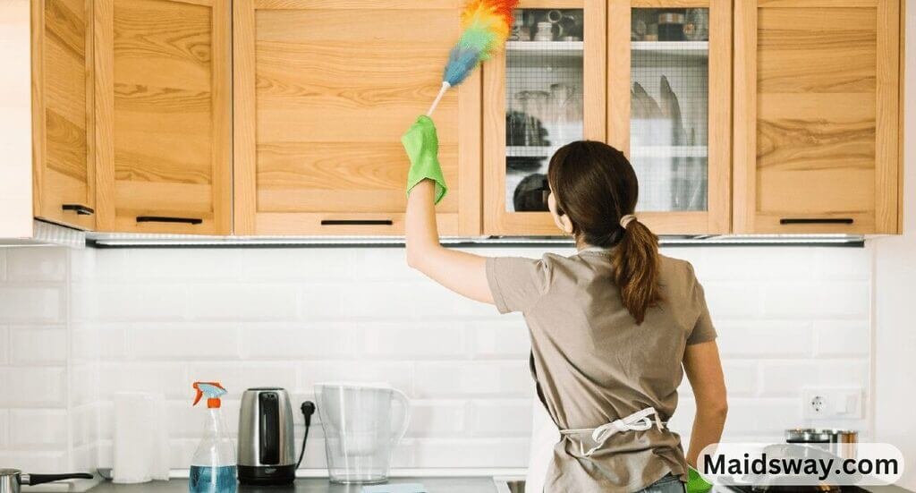 How to Keep the Kitchen Cleanest: Top Tips for a Spotless Space 2 deep clean kitchen