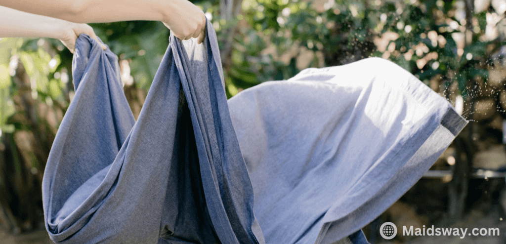 How to Dry Clothes Efficiently: Easy Tips for Perfectly Dried Laundry 2 dried clothes